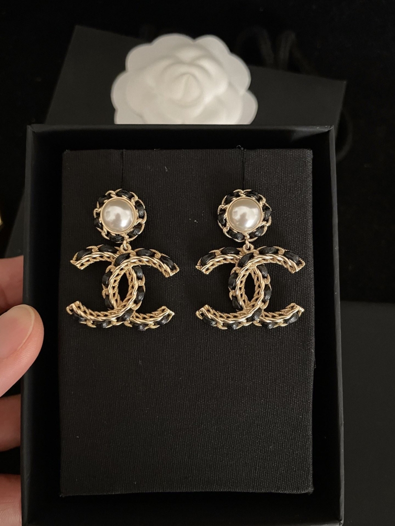 Ch**el earrings